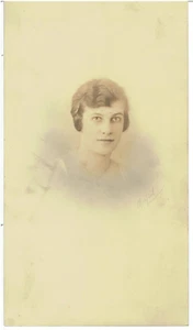 Antique Vintage *Original* 5 5/8"W x 10"H Photograph - Picture 1 of 4