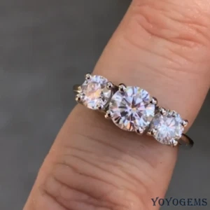 Moissanite Three Stone Engagement Ring 2.50 Carat Round Cut Solid 14K White Gold - Picture 1 of 8