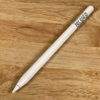 Targus AMM174AM White Handheld Antimicrobial Active Stylus Pen for Apple iPad - Image 1 of 2