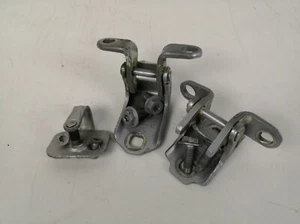 Saab 9-3 93 1.9 TDi 08-12 Original hinten links beifahrerseitig komplette Türscharniere - Bild 1 von 2
