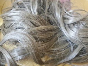 INSERT NAME HERE Hair Ponytail Extension Box Ash Blond Sandy - Picture 1 of 5