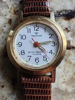 Reloj WALTHAM Mujer Vintage Nuevo 🔋, Correa Nueva, Buen Estado 23mm Foto 1 de 4