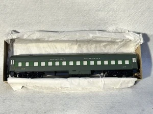 Nice Athearn Reading RR Custom Painted Heavyweight Passenger 2 Car Set HO - Picture 1 of 4