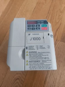 Yaskawa J1000 VFD CIMR-JU4A0009BAA Input 380-480V 3ph Output 0-480V - Bild 1 von 3