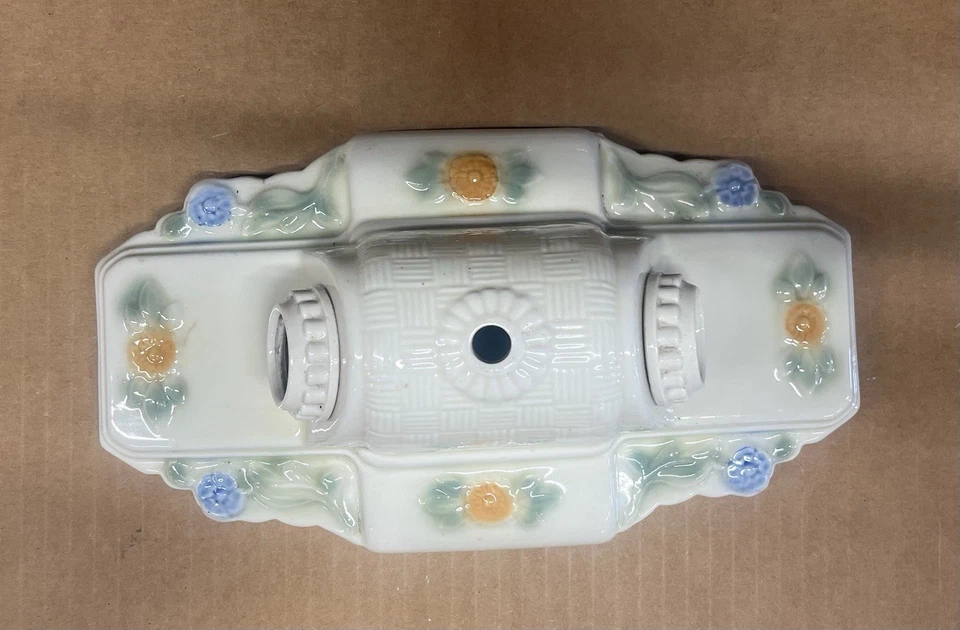 Luminária de cerâmica vintage marca porcelana duas lâmpadas - Imagem 1 de 4