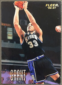 Carte Fleer 96-97 Brian Grant Sacramento Kings # 94 (Tc/04)