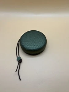 Bang & Olufsen Beoplay A1 Bluetooth Lautsprecher 1. Gen Grün funktionsfähig ! - Bild 1 von 9
