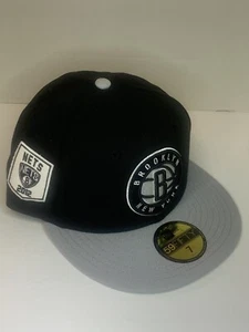 New Era x Brooklyn Nets NBA Banner Patch 2 Tone Size 7 59Fifty Fitted Hat New - Picture 1 of 6