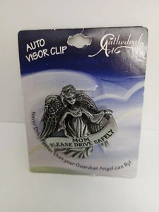 Cathedral Art "MOM Please Drive Safely" Metal Auto Visor Clip Gray - Picture 1 of 8