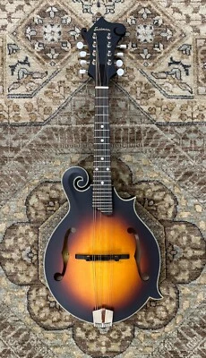 Mandolina Eastman MD315E-SB estilo F en Sunburst con bolsa de concierto y configuración profesional gratuita Foto 1 de 4