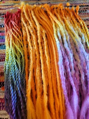 Extensiones Rainbow Dreadlock Foto 1 de 4