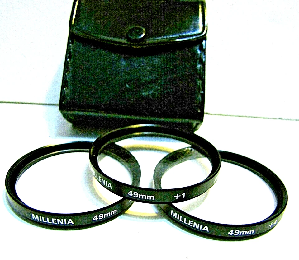 Camera Lens Filter 3pc Set Vintage 49mm Close-Up Macro Kit w/ Case -7910b - Image 1 of 1
