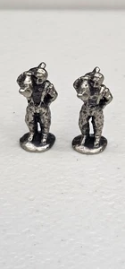 Pewter Two Men Carrying Cow on Shoulder 93IRS  1" - Picture 1 of 13