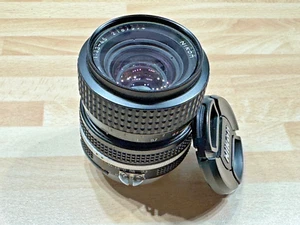 Nikon zoom Nikkor 35-70mm f3.3-4.5Ais lente de enfoque manual - Imagen 1 de 4