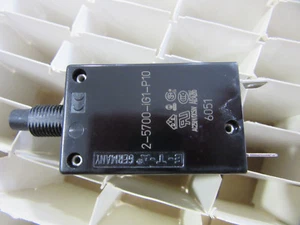 E-T-A 2-5700-IG1-P10 13A Push in Circuit Breaker 13 Amp 250VAC / 50VDC NEW!!! - Picture 1 of 5