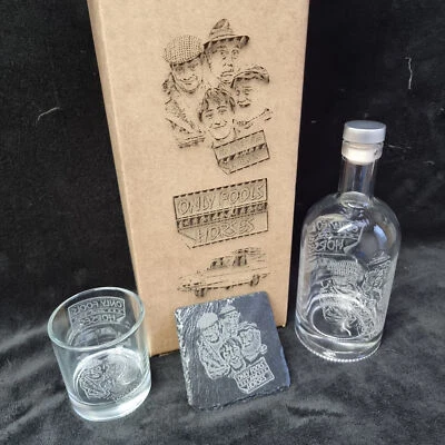 Only Fool's and Horses decanter glass box sets can be personalised