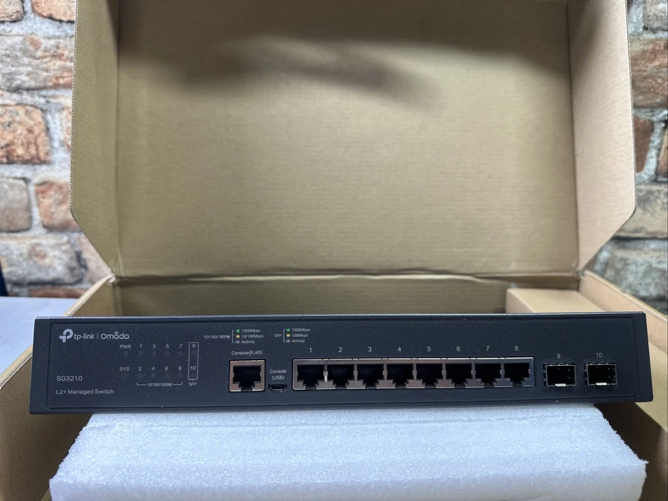 Conmutador de red administrado Gigabit de 8 puertos TP-Link TL-SG3210 LEER Foto 1 de 4