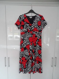 Country Casuals Ladies Floral Shift Dress - Size 12/14 (M) - Picture 1 of 8