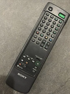 Sony RM-833 KVX250 KVX2501D ORIGINAL FERNBEDIENUNG GESTREIFT GEREINIGT GETESTET & FUNKTIONSFÄHIG - Bild 1 von 7
