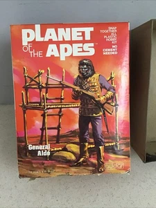 Vintage 1973 Planet of the Apes GENERAL ALDO Addar Model Kit w/Instructions HTF - Picture 1 of 5