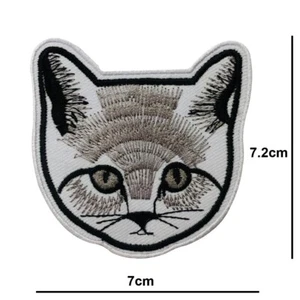 Cat Face Animal Embroidered Patch Iron or Sew On Cute cat Face applique Badge - Picture 1 of 2