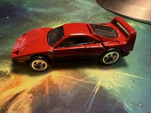 Loose - Hot Wheels 2012 Boulevard ๐ฅ Ferrari F40 Real Riders ๐ฅ - Picture 1 of 6