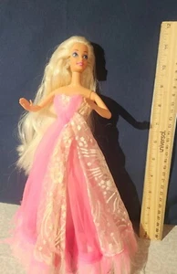 Muñeca Barbie vintage Dance 'N Twirl 11902 roble rara años 90 1994 vestido original - Imagen 1 de 12