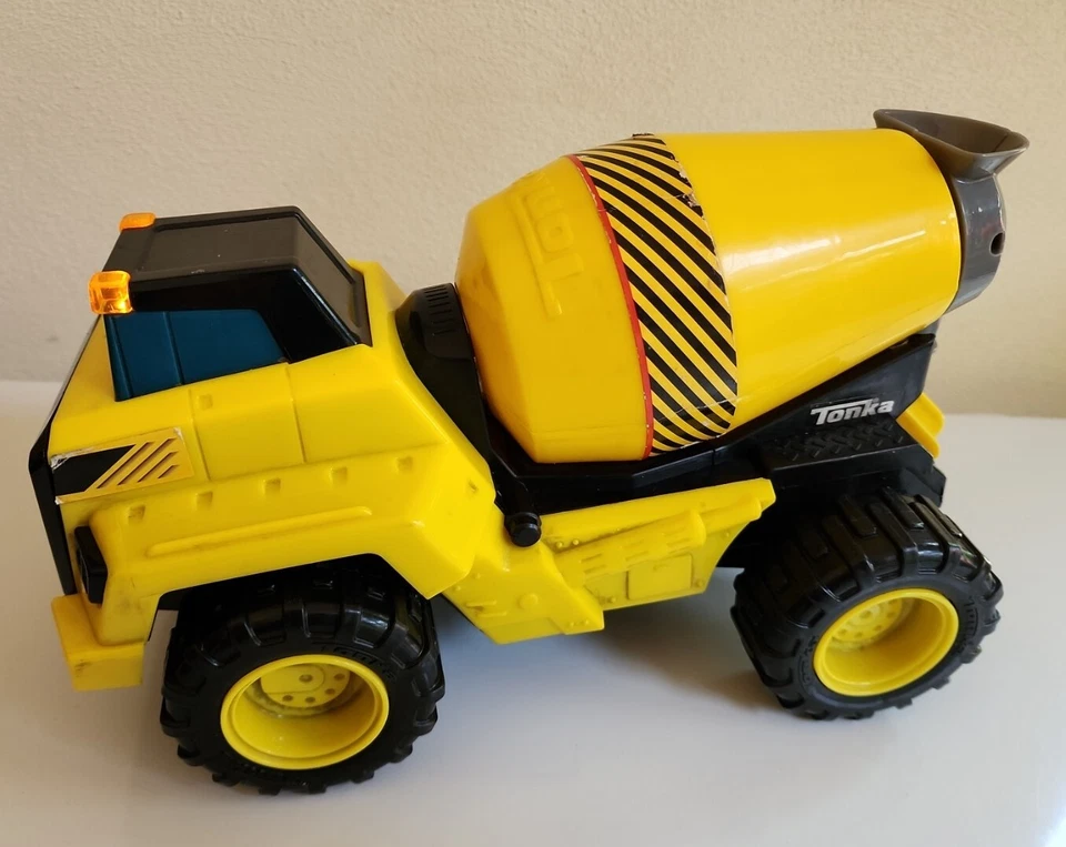 TONKA Truck Cement Mixer 2018 Hasbro Rotating Toy Sound 12" Plastic Construction - Image 1 of 4