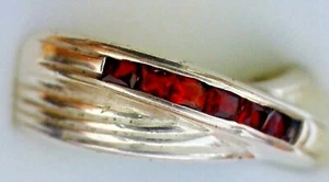 Sterling silver and gold ring with synthetic rubies - Picture 1 of 9