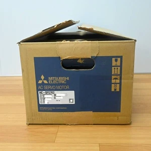 HC-SFS702 Unused Mitsubishi Electric Servo Motor - Picture 1 of 5