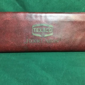 Vintage 1972 Folding Texaco Road Atlas with Plastic Snapping Cover - Picture 1 of 6
