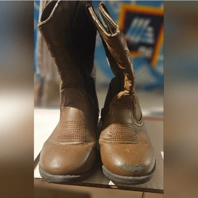 Botas de vaquero antideslizantes SmartFit para niños pequeños 10 Foto 1 de 4