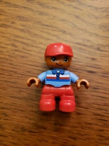 DUPLO Boy Red Pants/Cap Striped Blue Shirt from FUN FAMILY FAIR Set LEGO - Picture 1 of 3