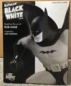 DC Direct Batman Black and White Statue - Bob Kane #1752 1st Edition - Picture 1 of 8