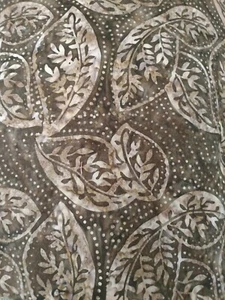 32" Batik NEW quilt shop top quality cotton fabric. - Picture 1 of 1