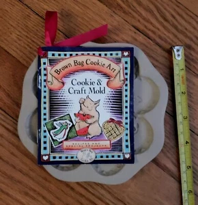 NEW Brown Bag Cookie Art "Four Hearts" Cookie Craft Mold with booklet DR071 - Bild 1 von 7