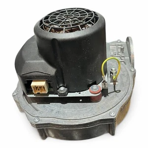 Vaillant Ecotec Plus VU GB 806/5-5 R2 Fan 0020140756 - Imagen 1 de 5