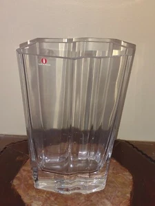 Iittala Crystal Vase --- Pinja --- Designed by Tapio Wirkkala - Picture 1 of 6