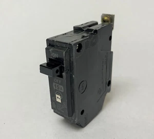 GE THQB1115 15A Interruttore per curcuta 1 polo - Foto 1 di 3