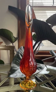 Viking Glass Persimmon Six Petal Pedestal Stretch Vase 11" Tall - Picture 1 of 6