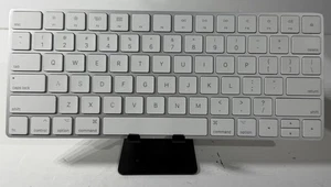 Apple Magic Keyboard 2 Wireless Keyboard a1644 C *TESTED/WORKS* - Picture 1 of 3