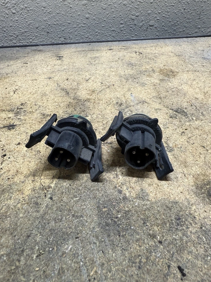 Enchufe bombilla lámpara marcador esquina BMW E36 Foto 1 de 4