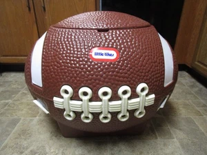 Little Tikes football toy box nice - Picture 1 of 8