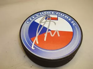 Disco de hockey Radim Vrbata Firmado Equipo República Checa Autografiado 1B - Imagen 1 de 2