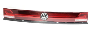 2024 Volkswagen Atlas Rear Center Liftgate Trunk Lid LED Tail Light Lamp OEM - Picture 1 of 13