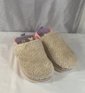 Zapatillas de peluche natural STEVE MADDEN Jkathyy con plataforma de piel sintética talla 5 RARAS - Imagen 1 de 6
