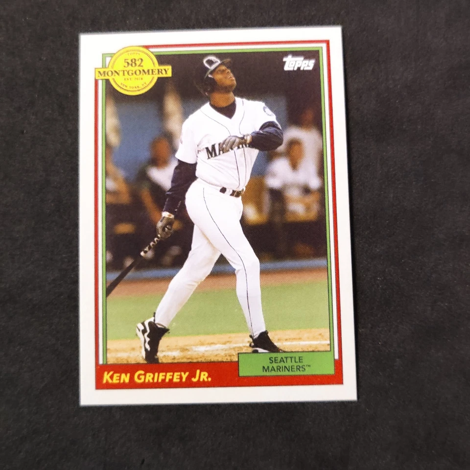 2022 Topps 582 Montgomery Club Set 2 Ken Griffey Jr. #11 Mariners! - Image 1 of 1