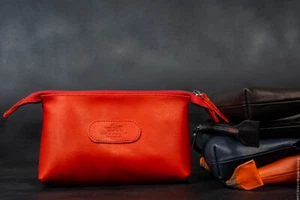Leder Schminktasche personalisiert für Damen - Bild 1 von 15