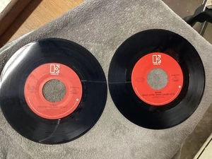 Queen,, set of 2..vinyl lp..E47031…E46579 - Picture 1 of 2