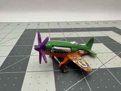 Hot Wheels Bomber Aircraft Green Orange Die-Cast Airplane Plane Mattel - Image 1 of 4